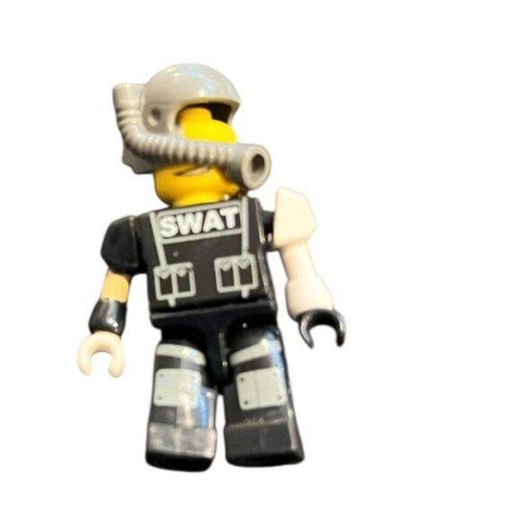 Battle Brick SWAT Police Officer Minifigure LEGO minifig Lot of 6 Boys Guys - Picture 3 of 3